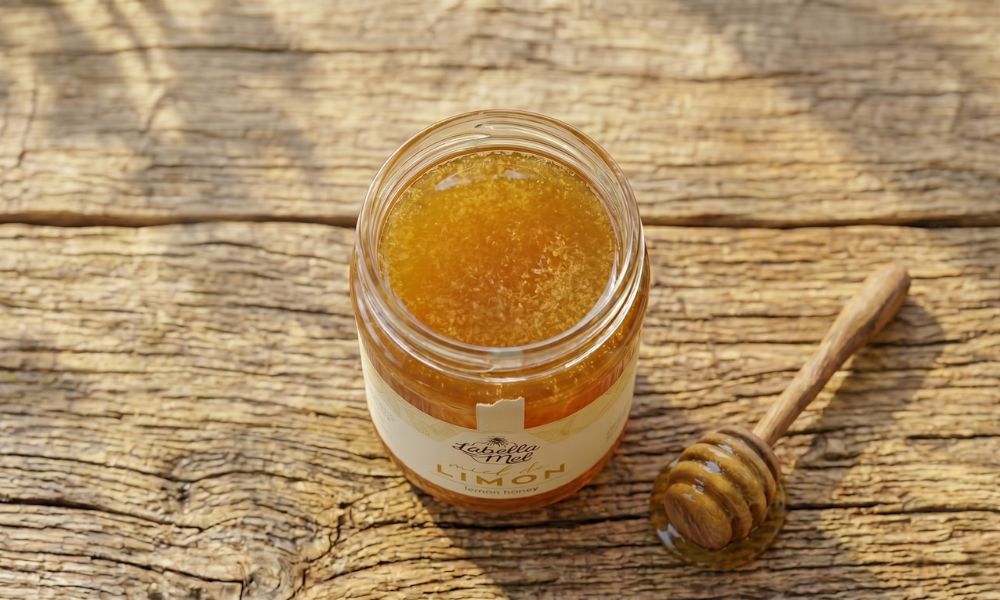 Miel cruda sin pasteurizar: ¿En qué se diferencia de la del supermercado? 2 miel cruda sin pasteurizar